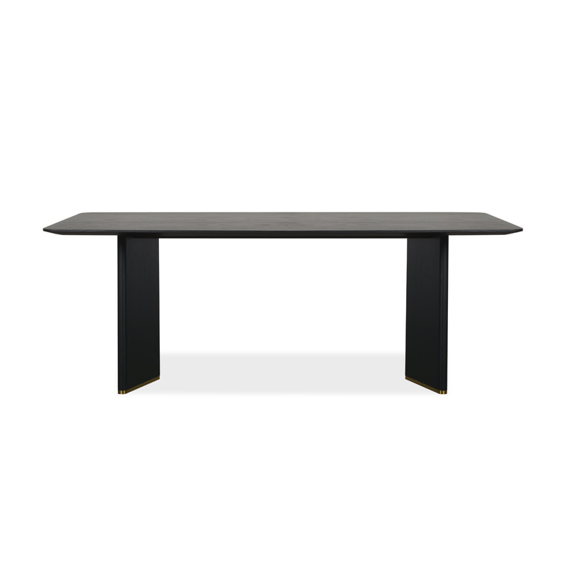 Sophia dining table by Claire Tranier, Michael Strads