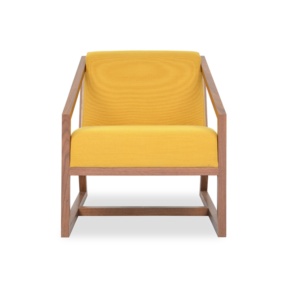 MV chair by Mike Loh, Michael Strads
