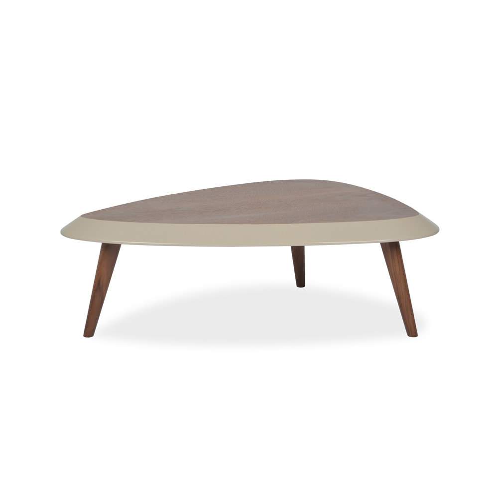 SPACE table by Bruno Viegas, Michael Strads